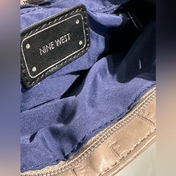 Nine West Taupe Alligator Print Crossbody Purse with Silver Metal Accents - Picture 8 of 11